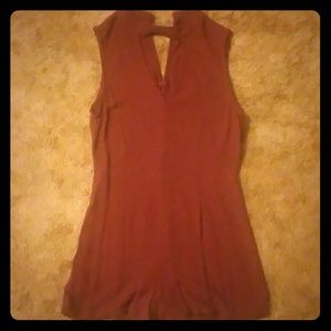 Kendall & Kylie maroon romper